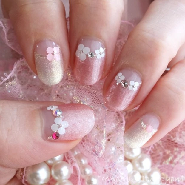 【セルフネイル】大人可愛い❤ホログラムで作るフラワーネイル❤やり方解説