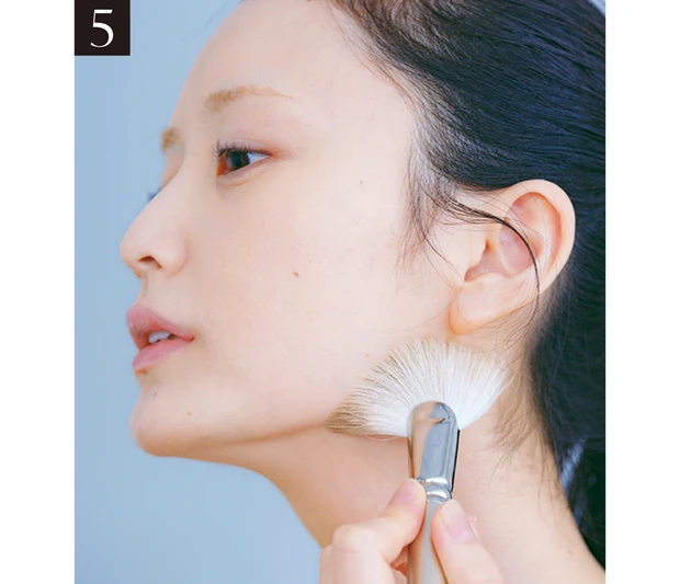 山本望叶さんのセルフメイクプロセス5