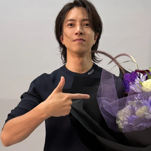 【山下智久さん MAQUIA撮影裏話】貴重な撮影オフショットも掲載!