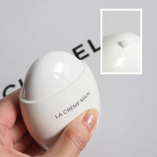 「シャネル ラ クレーム マン」のテクスチャー