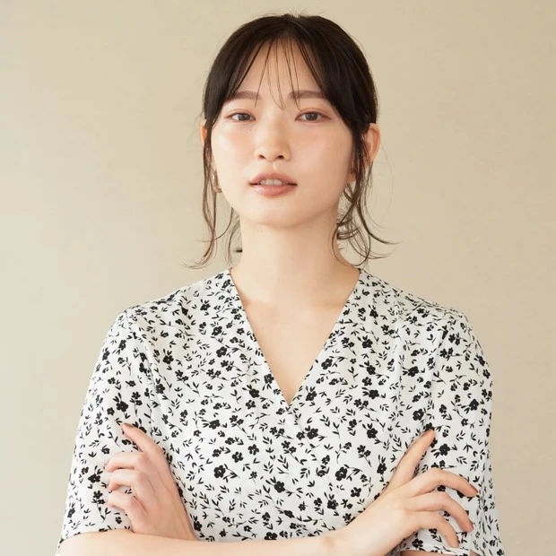 ボブ ヘアアレンジ Aラインで小顔&お洒落度UP! まとめ髪ヘアアレンジも_2