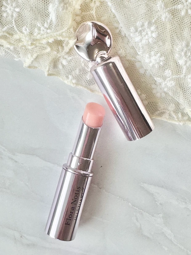 フローラノーティスジルスチュアート　練り香水　香水　パフューム　ローズ　香り　フレグランス　ギフト　限定コスメ　デパコス　