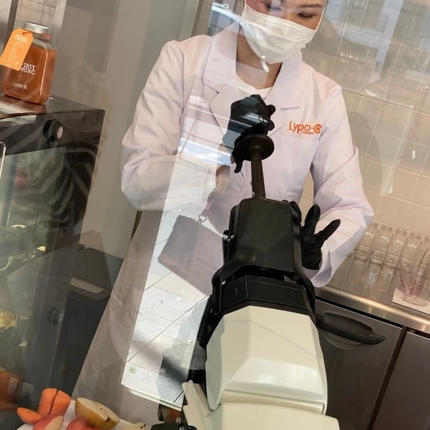 【マズいで有名なリポＣ】を美味しく飲むジューススタンドが期間限定でオープン！＠表参道〜10/31まで_4_1