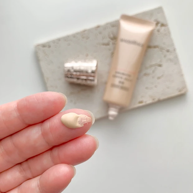 【マスクにつきにくい】カバー力だけでなくツヤも透明感も!! MAQUILLAGE［マキアージュ］ ドラマティック カバージェリー BB【石けんオフ】_2