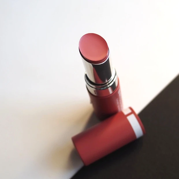 ボリューミー フィルムリップバーム