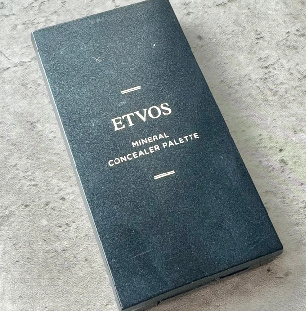 エトヴォス　コンシーラー