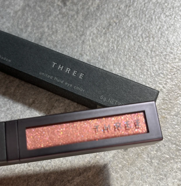 THREE  スリー ユナイテッドフルイドアイカラーI02 グラムトーンカラーカスタードI01 限定 イセタンメイクアップパーティ2024 アイシャドウ　ハイライト メイパ