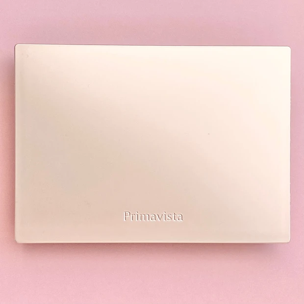 プリマの新作ファンデーション！専用両面スポンジでツヤ肌もフォギー肌も自由自在。_3