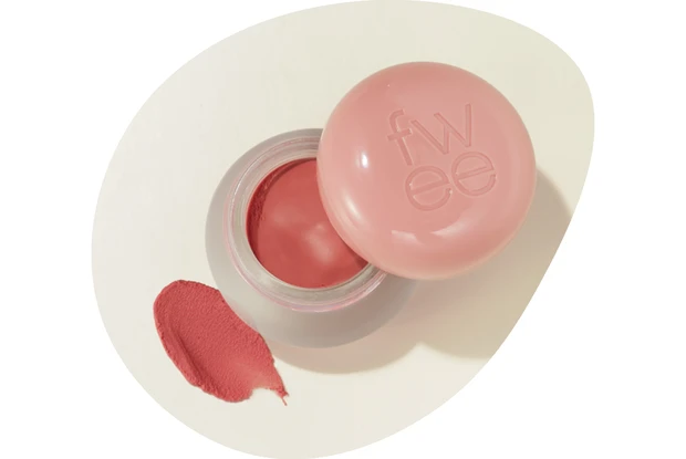 本田翼　崩さない　ベースメイク　fwee（フィー） リップアンドチークブラーリー プリンポット Without