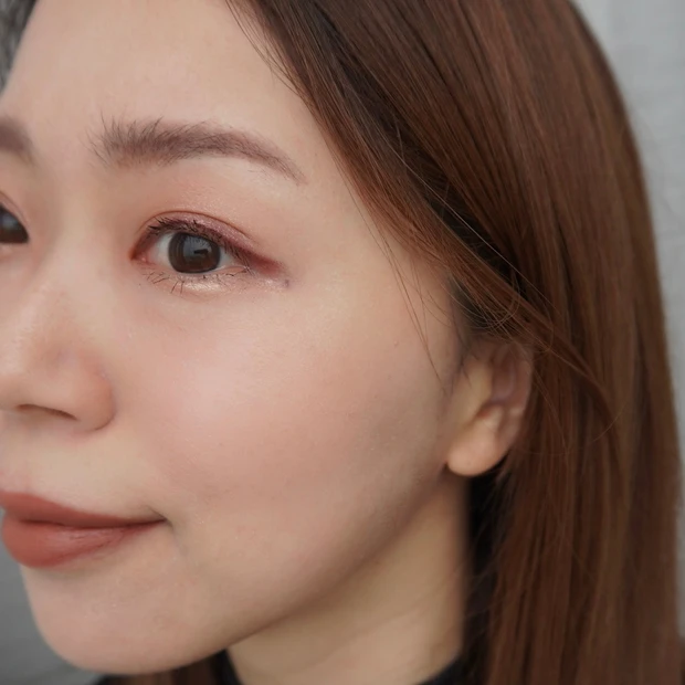 軽量化するには？【旅好き大人女子のポーチの中身】トータル500g以内の最小限コスメでメイク！持ち運びにおすすめのコスメついてご紹介_15_2