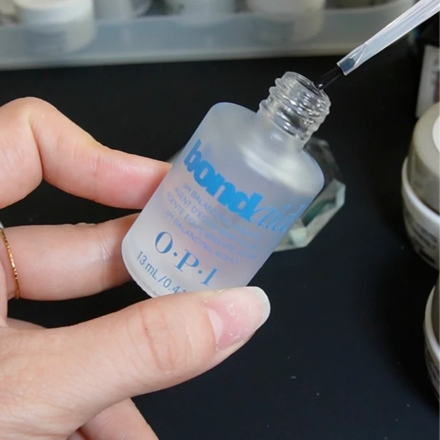 セルフネイルの下準備におすすめのOPIボンドエイド