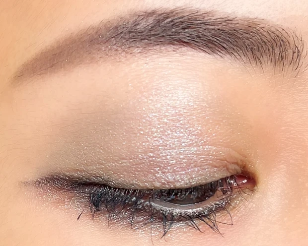 SUQQU　スック　ホリデーコレクション　クリスマスコフレ　デパコス　シグニチャーカラーアイズ　俄雪