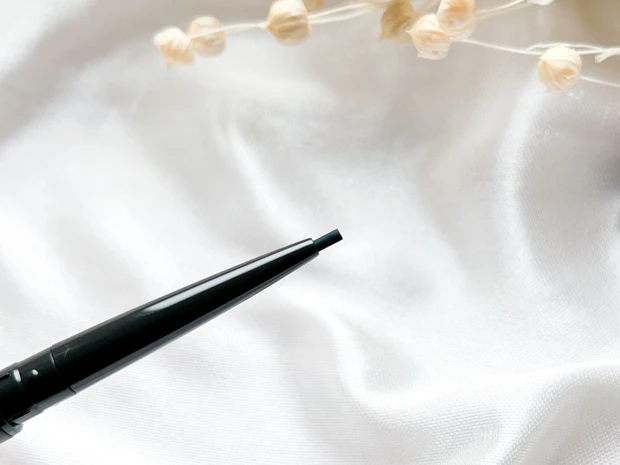 ペンシルライナー苦手さん、集まれっ☆まるでリキッドの使い心地。OSAJI（オサジ）の新作ライナーがすご…。_4