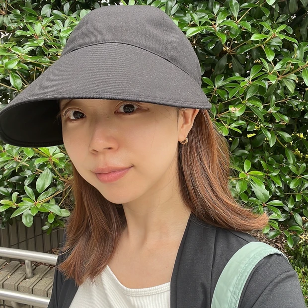 サンバリア100 帽子 ワイドキャップ 紫外線対策 完全遮光 UVカット率100% 暑さ対策 選び方 2段折フリル