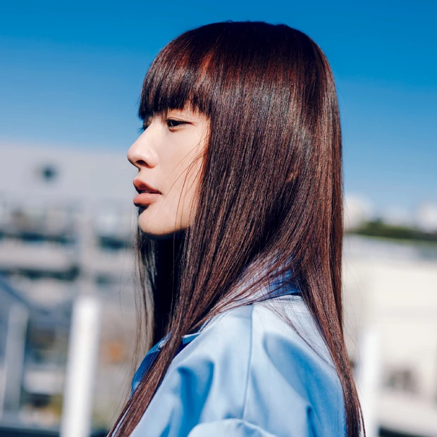 鈴木えみさん ヘアケア サラサラした質感が理想的