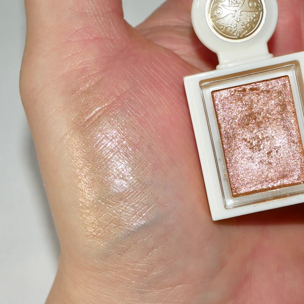 マジョリカマジョルカ シャドーカスタマイズ ブリリアントグリッター GD802 鐘の音