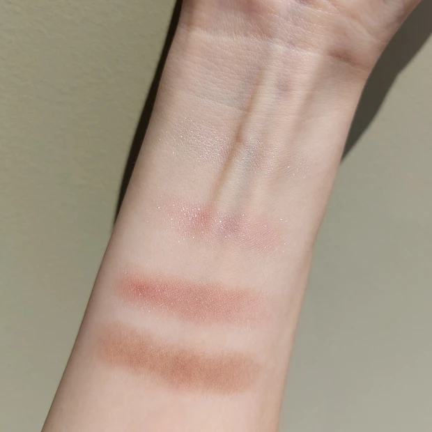 ピンクスワン スウォッチ