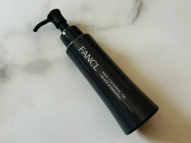 ファンケルのマイルドクレンジングオイル ブラック&スムース