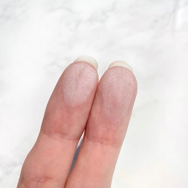 B IDOL （ビーアイドル）　アプリ肌パウダー