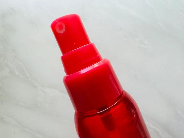 コーセーのメイクキープミストEXのスプレー部分