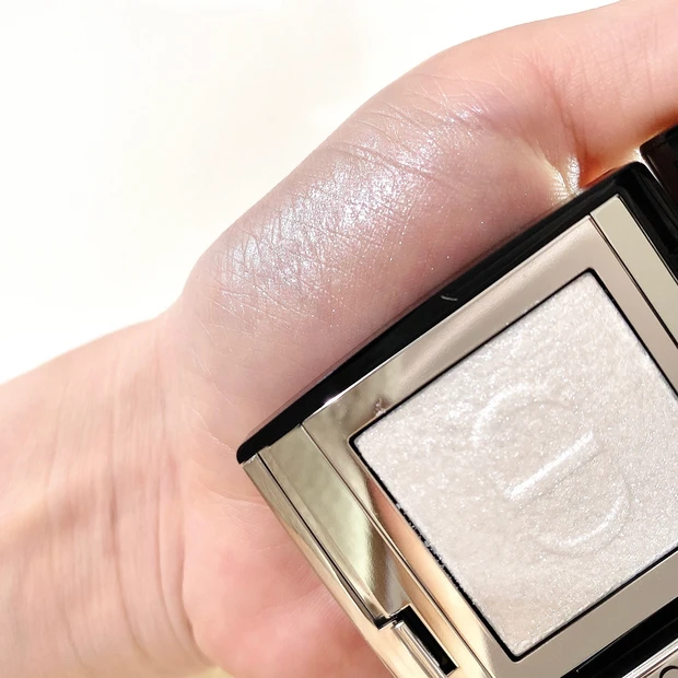 【旬の秋メイク】今抑えておくべきは、キラキラミルクティーメイク！ディオールの人気アイシャドウを使ったアイメイクHowTo_2_2