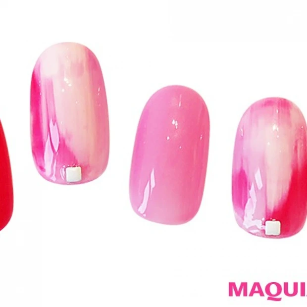 ビビットピンクで女子力UP♪ 恋を引き寄せるモテ色ピンクネイル