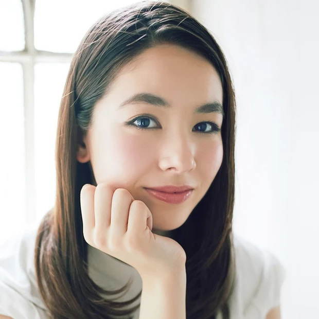 ナチュラルなのにこなれ感たっぷり！　好感度抜群の本命うるつやロング