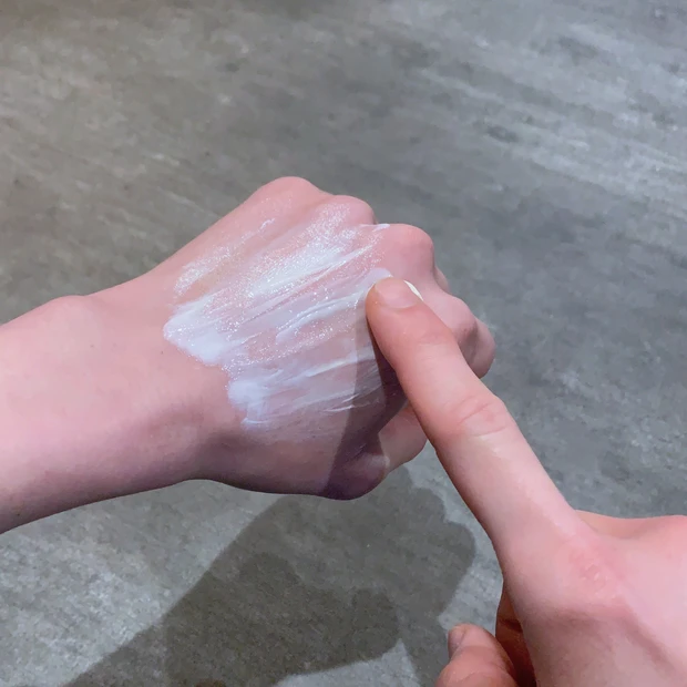 FAS ザ ブラック デイ クリーム