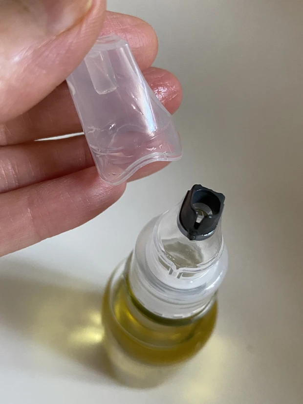 スキンケア段階でツヤが仕込まれるからメイク前ブースターに特にお勧め。_1_2