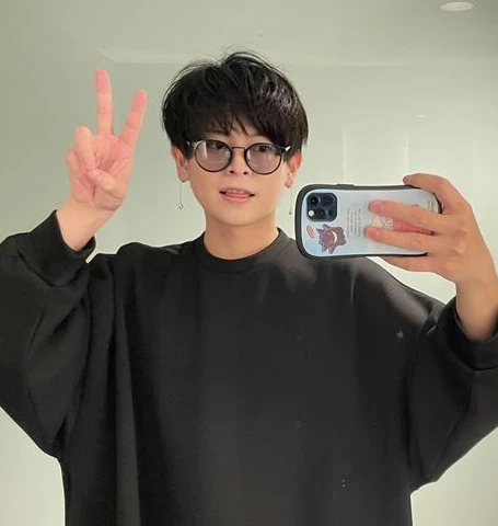 肌褒められまくり!
SPF50+PA++++のUV下地!
ズボラ男子が選ぶ神アイテム4選!_7_3