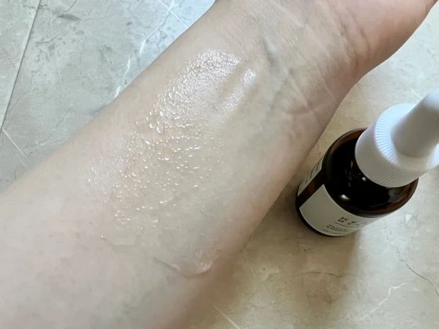 【ビタミンC美容液】ケアナボーテVC10美容液で毛穴レス＆透明感アップを叶える_2_2