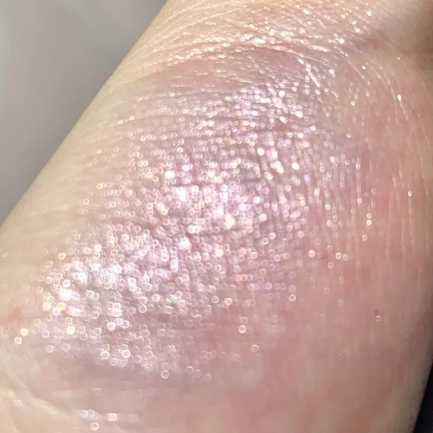 SUQQU モノルックアイズ L-05 澄桜(SUMISAKURA) スウォッチ 拡大