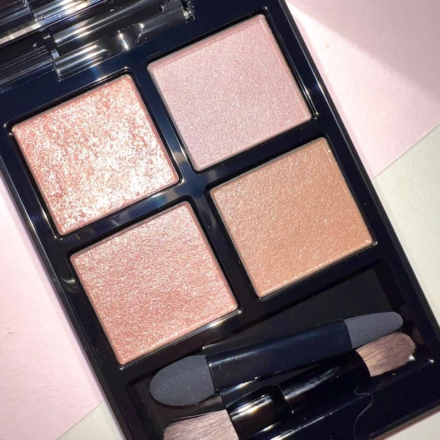 【秋新色コスメ】買うべきはこの色！現役メイク講師が選ぶ、「アディクション  ザ  アイシャドウ パレット」_2_1