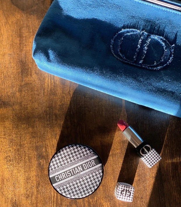 大本命!2022年初のバズリコスメはコレ!Dior(ディオール)~ニュールック エディション~千鳥柄だよ。
_5