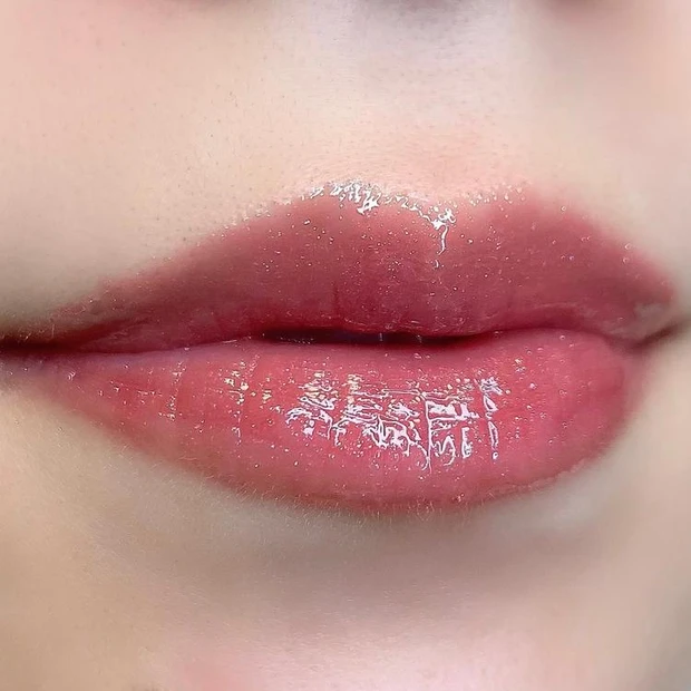 ディオール アディクト リップ マキシマイザー 026 インテンスモーヴ スウォッチ