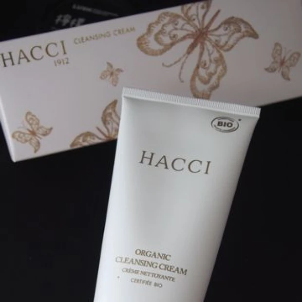 HACCIクレンジングレポ②クリームタイプ　香りが極上99％天然由来成分