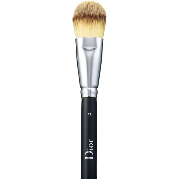 ディオール バックステージ フルイド ファンデーション ブラシ ライトカバー