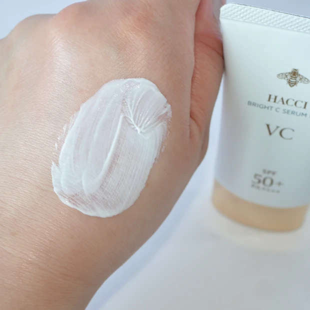 HACCI(ハッチ) ブライトCセラムUV 日焼け止め