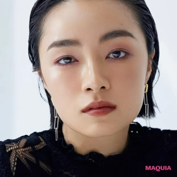 上質ツヤ肌メイク