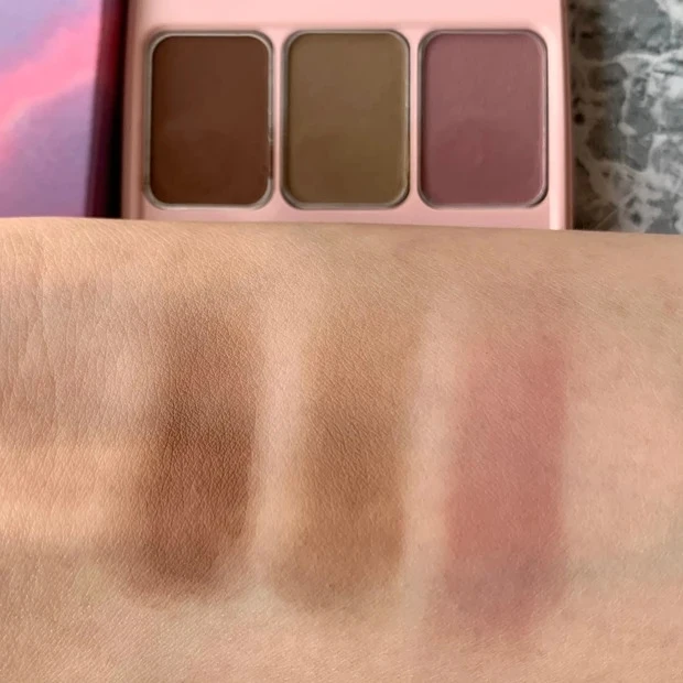 フーミー WHOMEE アイブロウパウダー 口コミ