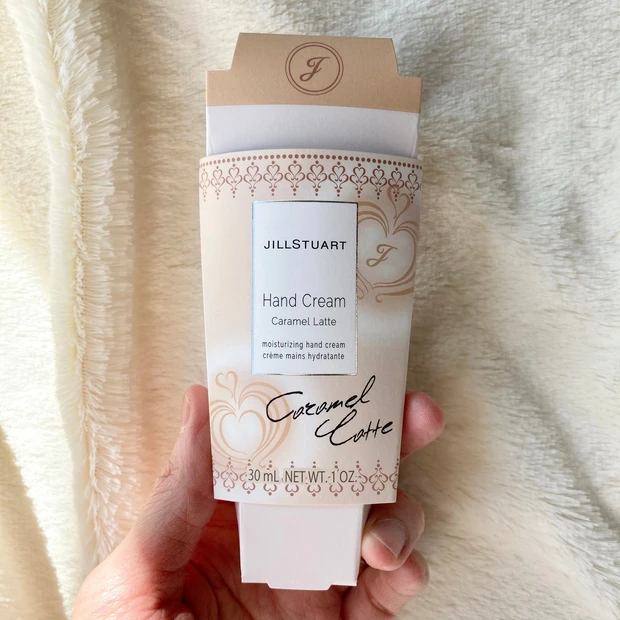 ジルスチュアート  ハンドクリーム キャラメルラテ
