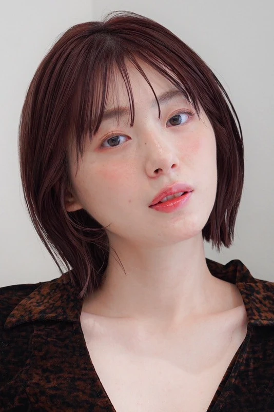 ヘアカタログ ボブ ボブヘア 前髪あり 正面