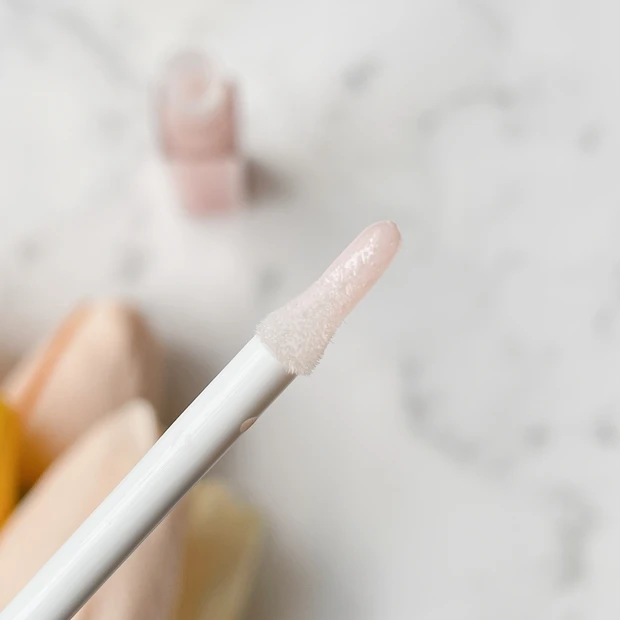 【ヴィセ エッセンスリッププランパー】話題のバズリップ!某人気デパコスブランドに激似?徹底解説・比較写真有り_2_2