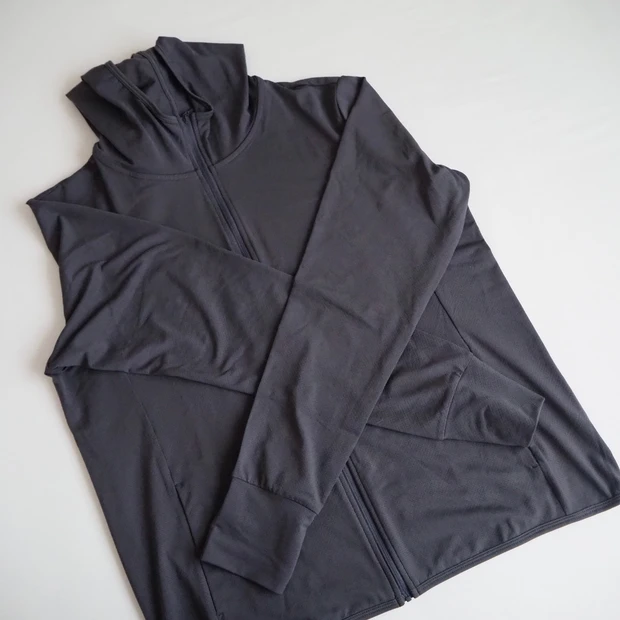 エアリズムUVカットメッシュパーカ