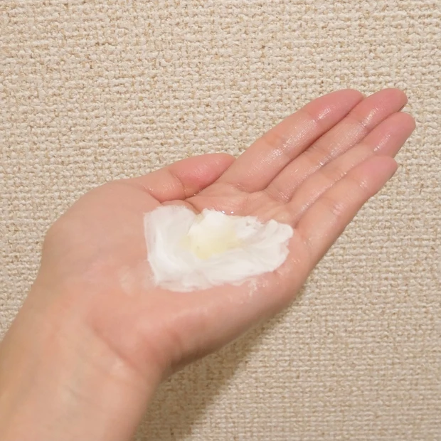 【保湿】オイル美容でニキビが消えた！？おすすめオイルと使い方をご紹介します_5