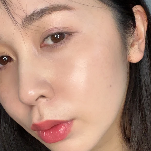 淡色ヌーディーカラーが可愛い！春コスメ🌸CEZANNE(セザンヌ)「ペールトーンアイシャドウ」03ムーンアメジスト_3