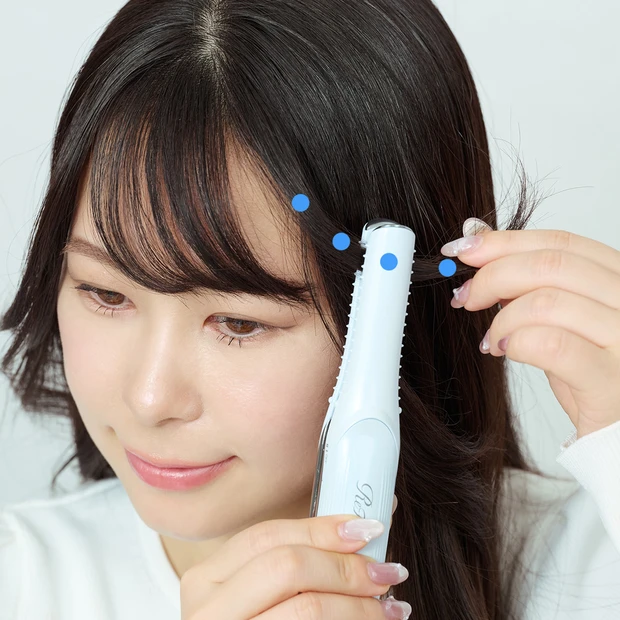 前髪割れ 直し方 refa リファ ミニアイロン ミニコテ 点置き