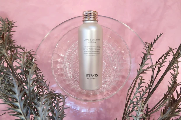 【アロマの香りを嗅ぎながら至福の保湿スキンケア】ETVOS ヴァイタルスペリアライン_2_1