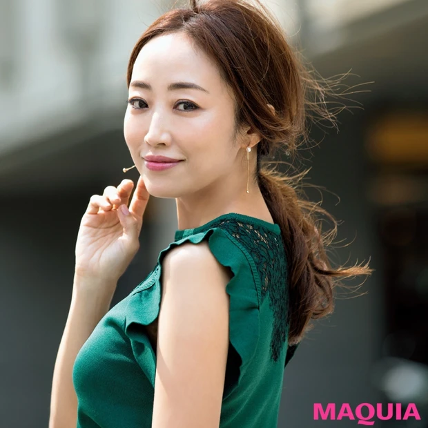 神崎 恵さんが提案! 猛暑に負けない真夏の通勤美女スタイル