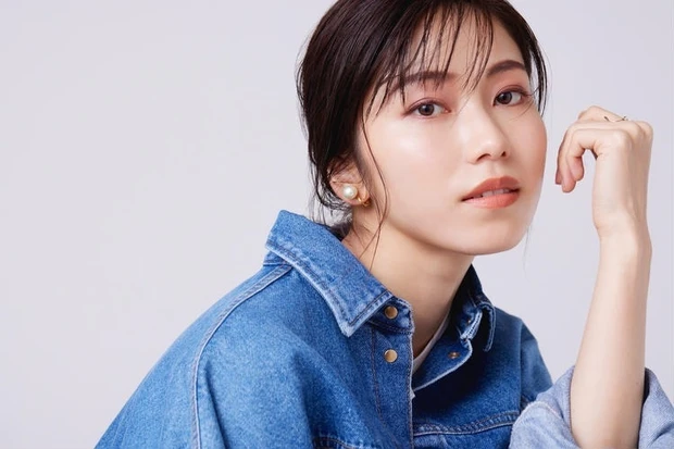 【AKB48卒業】横山由依さん　アイドル・ラストYEARを支えた2021年「ゆいはんベスコス」は？